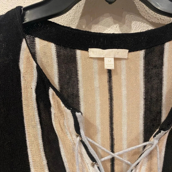 Lisa Todd Striped Fringe Short Sleeve Sweater Size Medium EUC - Picture 3 of 4